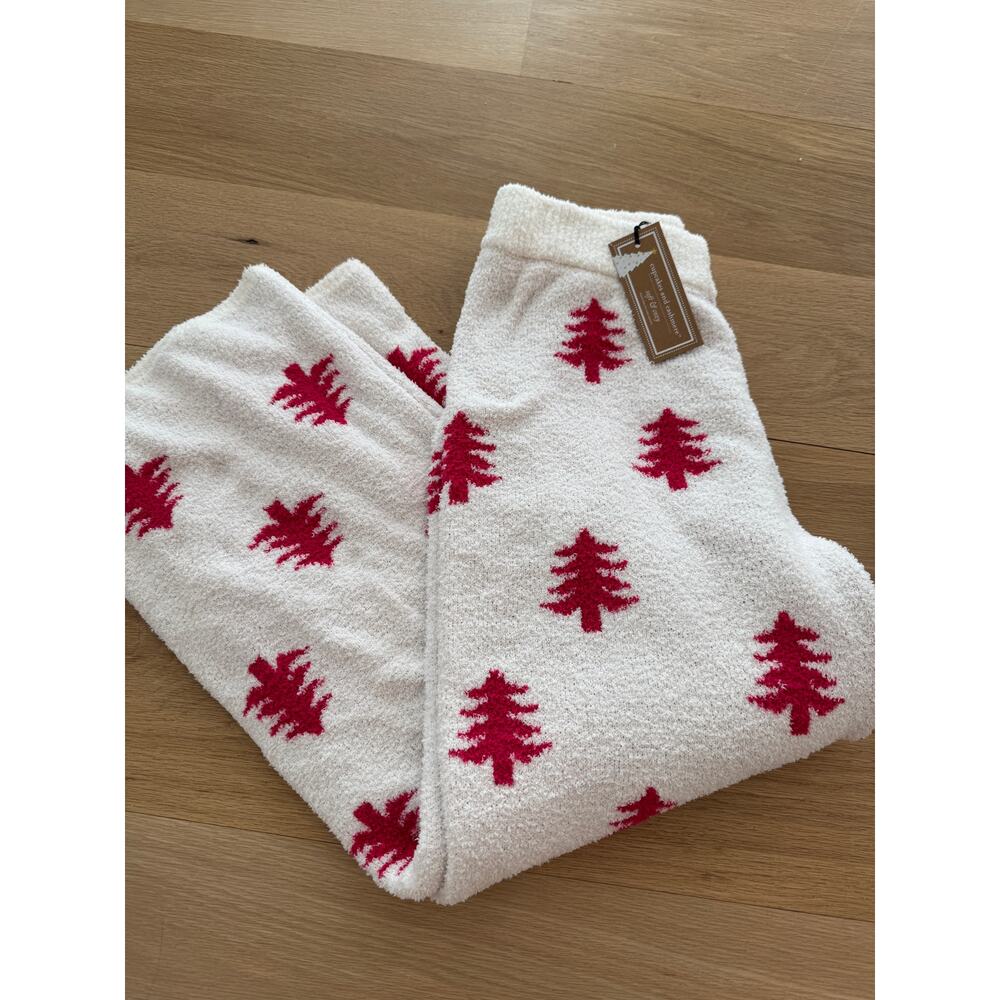 NWT Cupcakes and Cashmere Christmas tree fuzzy lounge pant pajamas $50